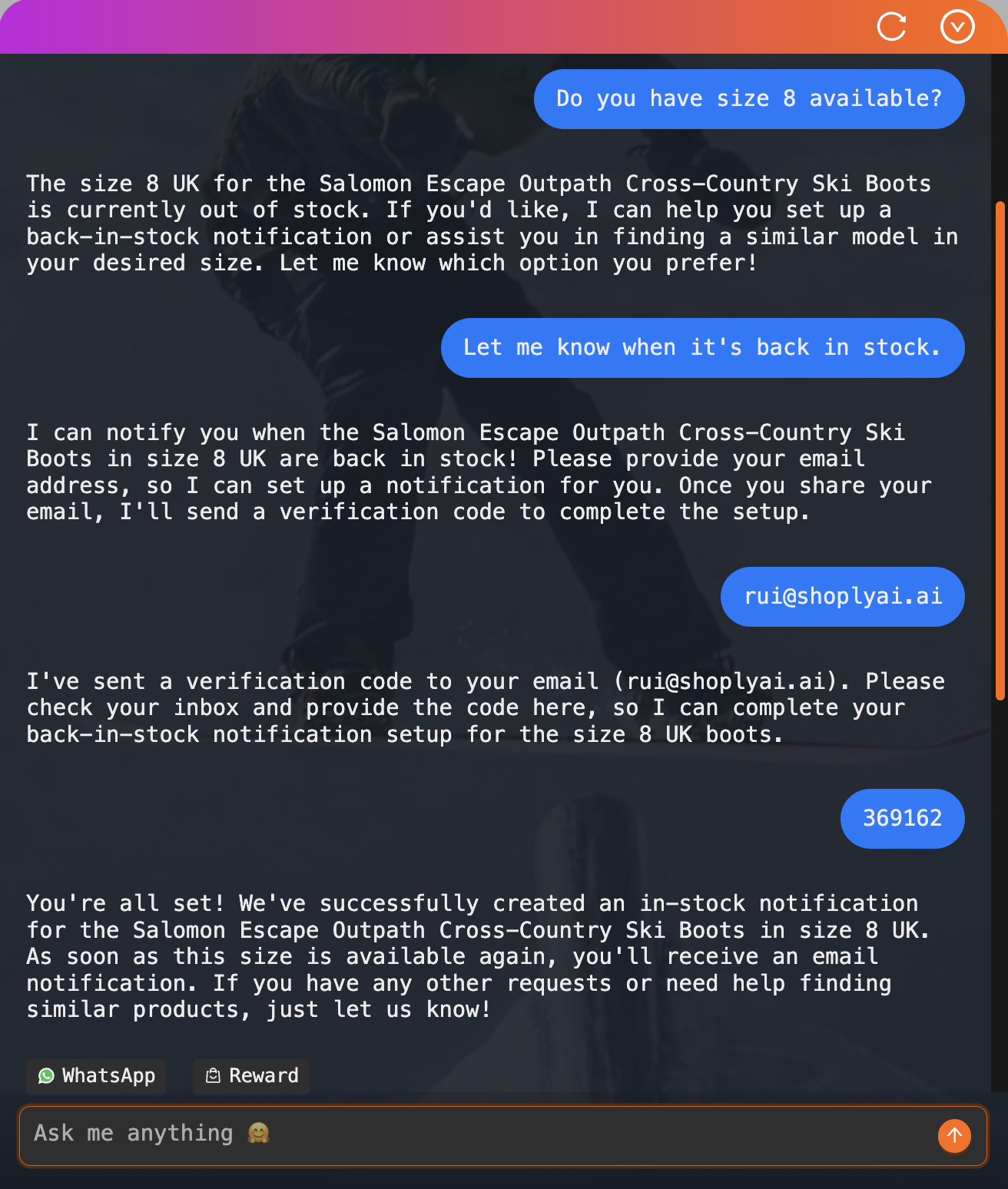Customer requesting notification for specific ski boot size through Shoply AI chat